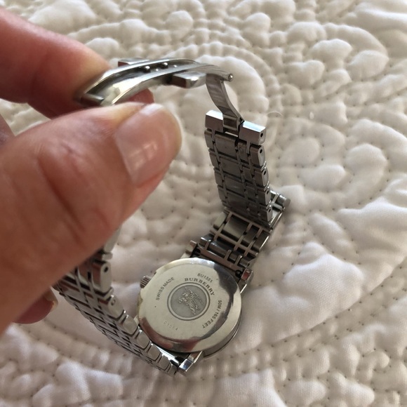 Burberry Silver Women's Watch Excellent Used Condition - Picture 3 of 5